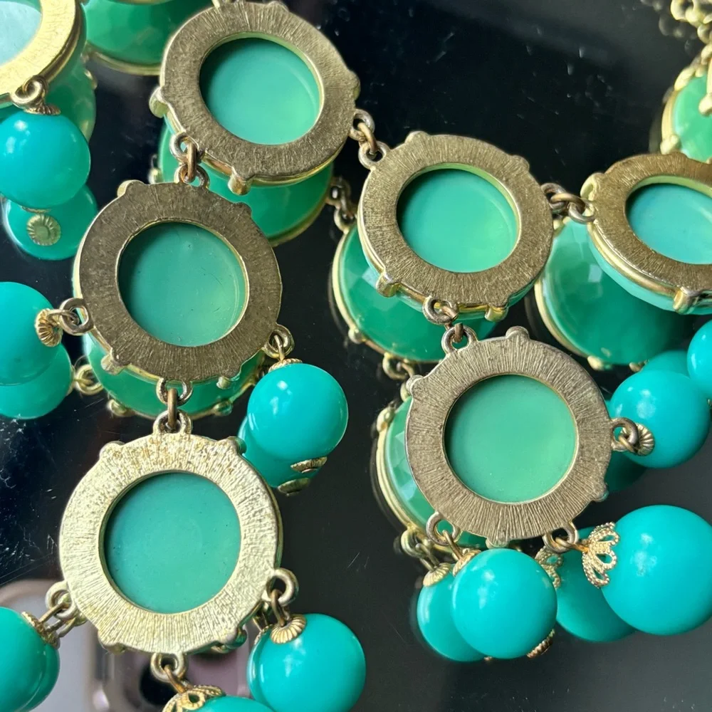 J.Crew Green and Gold Cluster Necklace with Cascading Beads - Picture 5 of 16